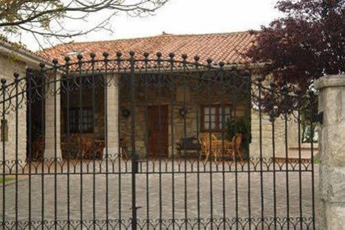 Posada Paz Hinojedo Eksteriør bilde